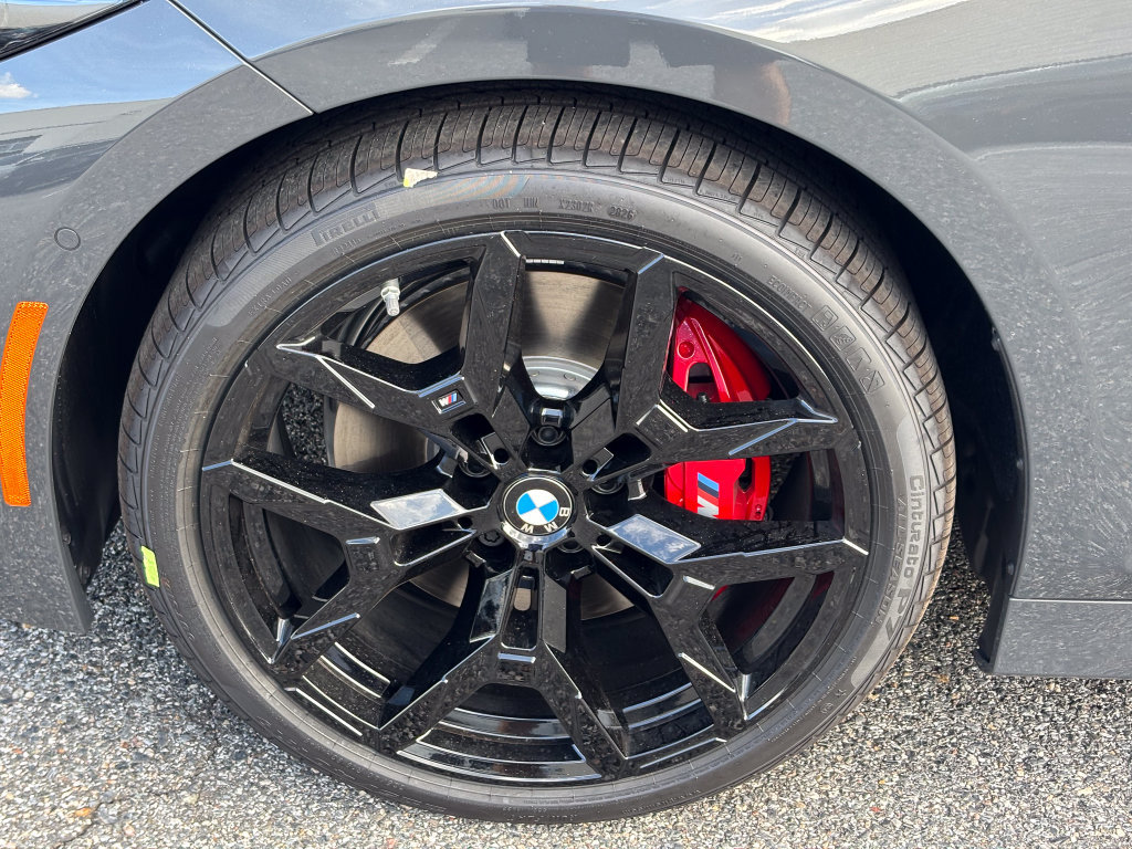 New 2026 BMW 330i xDrive Sedan w/ M Sport Package AWD/4WD image 8