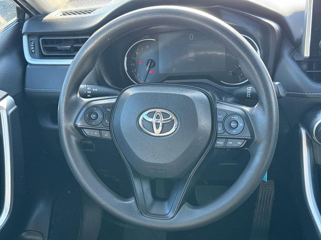 Used 2024 Toyota RAV4 LE image 14