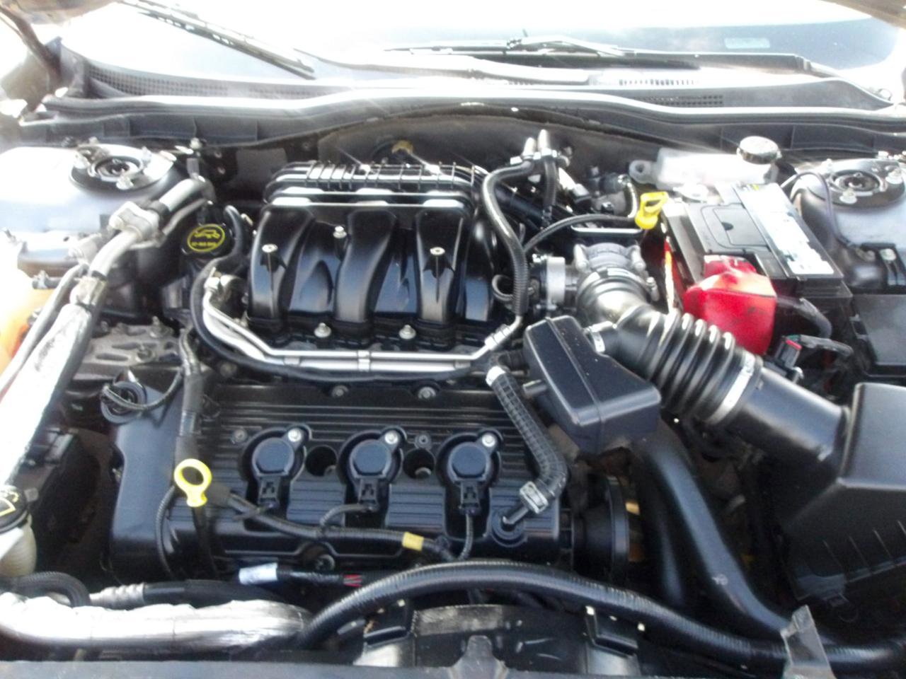 Used 2012 Ford Fusion SE FWD image 25