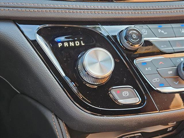 New 2026 Chrysler Pacifica Pinnacle image 16