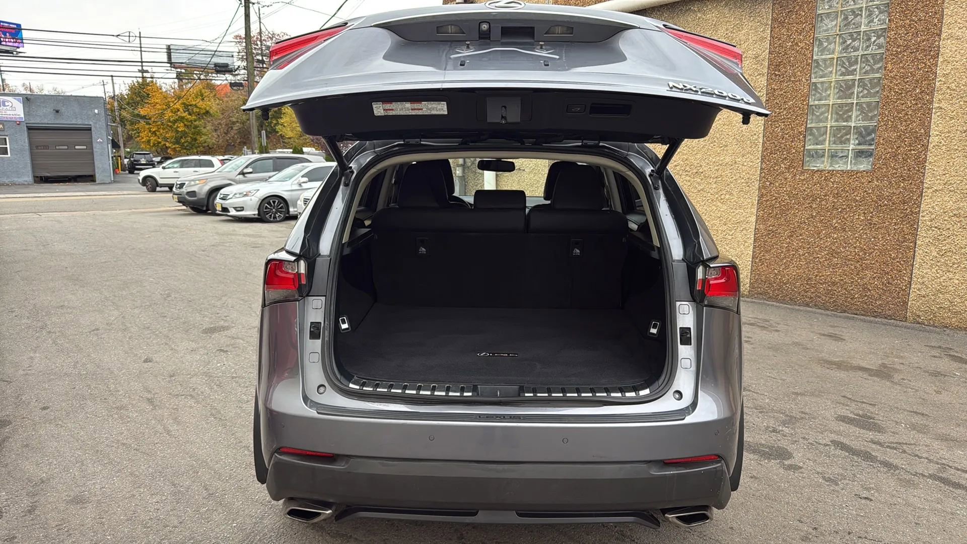 Used 2015 Lexus NX 200t AWD w/ Premium Package image 27