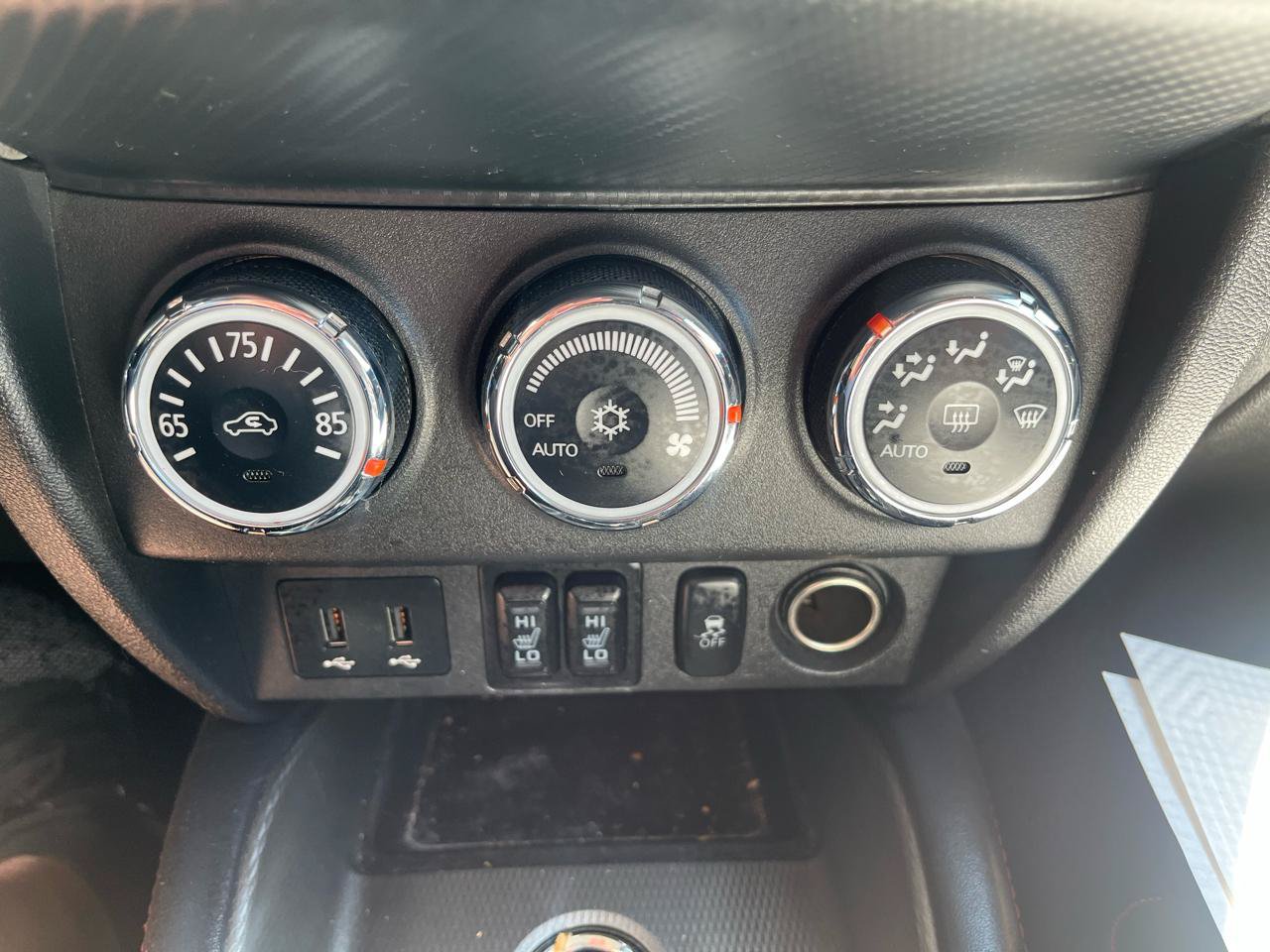 Used 2018 Mitsubishi Outlander Sport SE AWD/4WD image 20