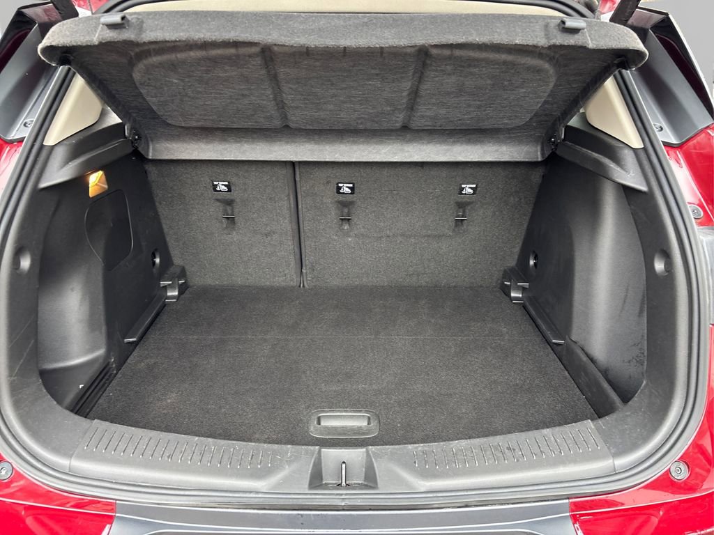 Used 2023 Buick Encore GX Essence w/ Experience Buick Package image 11