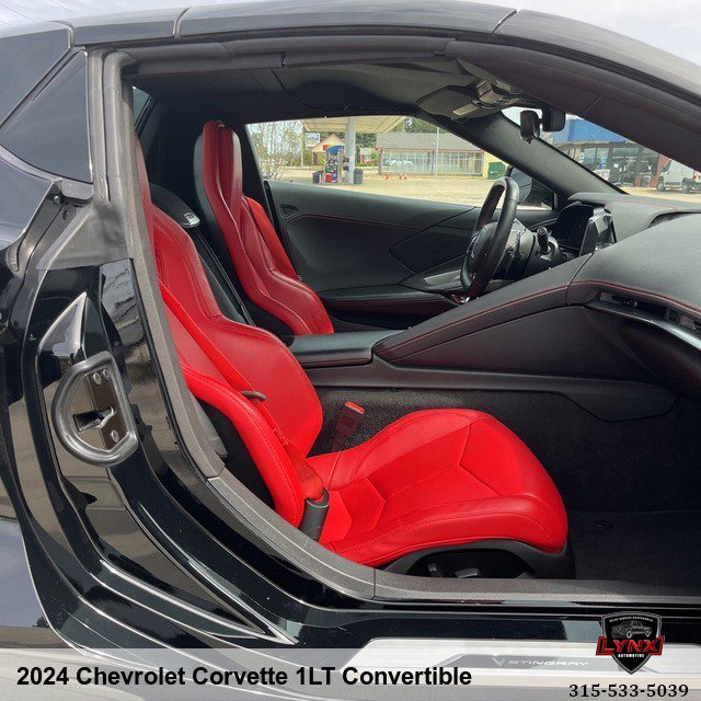 Used 2024 Chevrolet Corvette Stingray Convertible w/ Battery Protection Package image 12