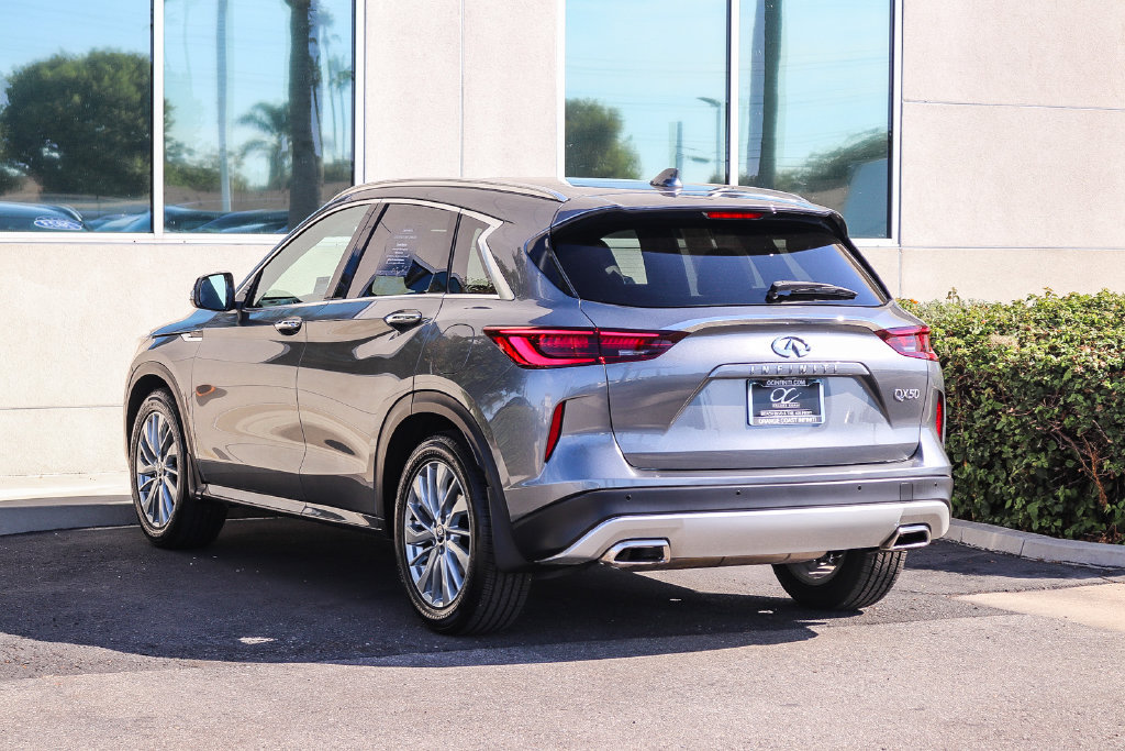 Certified 2023 INFINITI QX50 Luxe FWD image 6