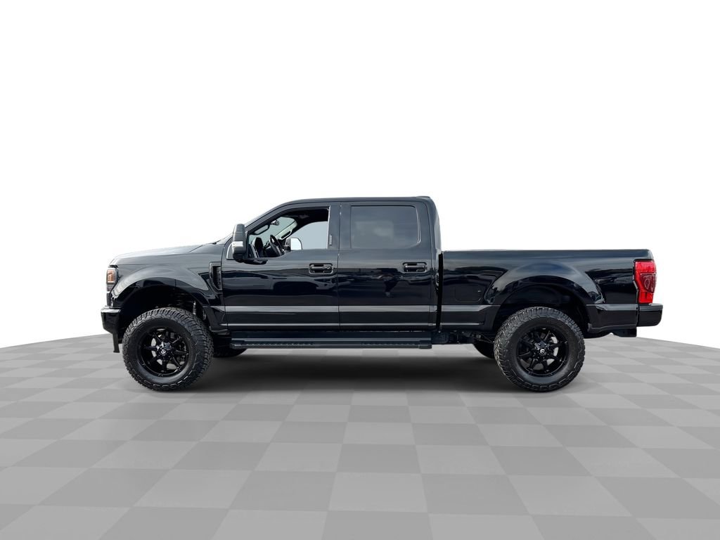 Used 2022 Ford F250 Lariat w/ Black Appearance Package image 6