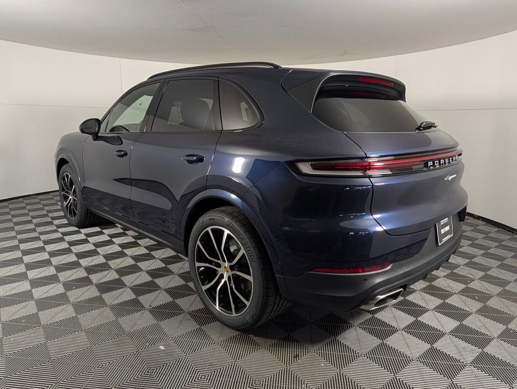 New 2026 Porsche Cayenne AWD/4WD image 3