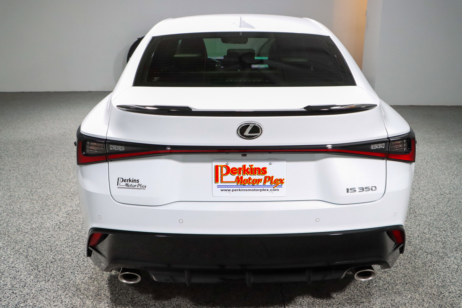Used 2022 Lexus IS 350 F Sport RWD image 8