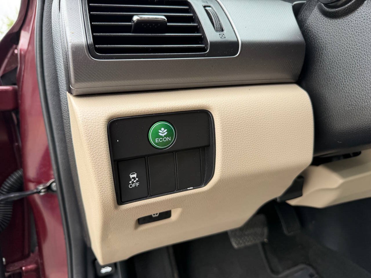 Used 2013 Honda Accord LX image 20