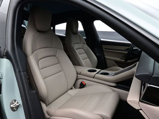 Certified 2025 Porsche Taycan AWD/4WD image 17