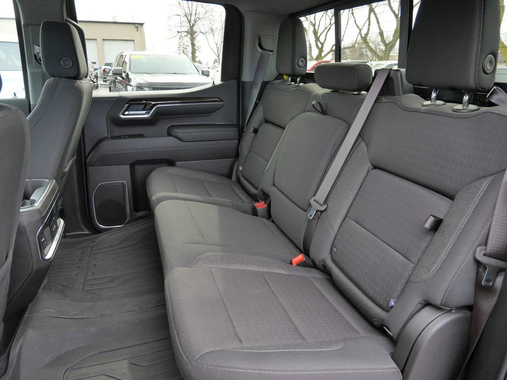 Used 2024 GMC Sierra 1500 Elevation w/ Preferred Package image 25