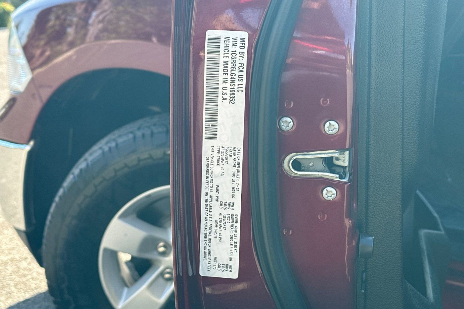 Used 2022 RAM 1500 Classic SLT image 27