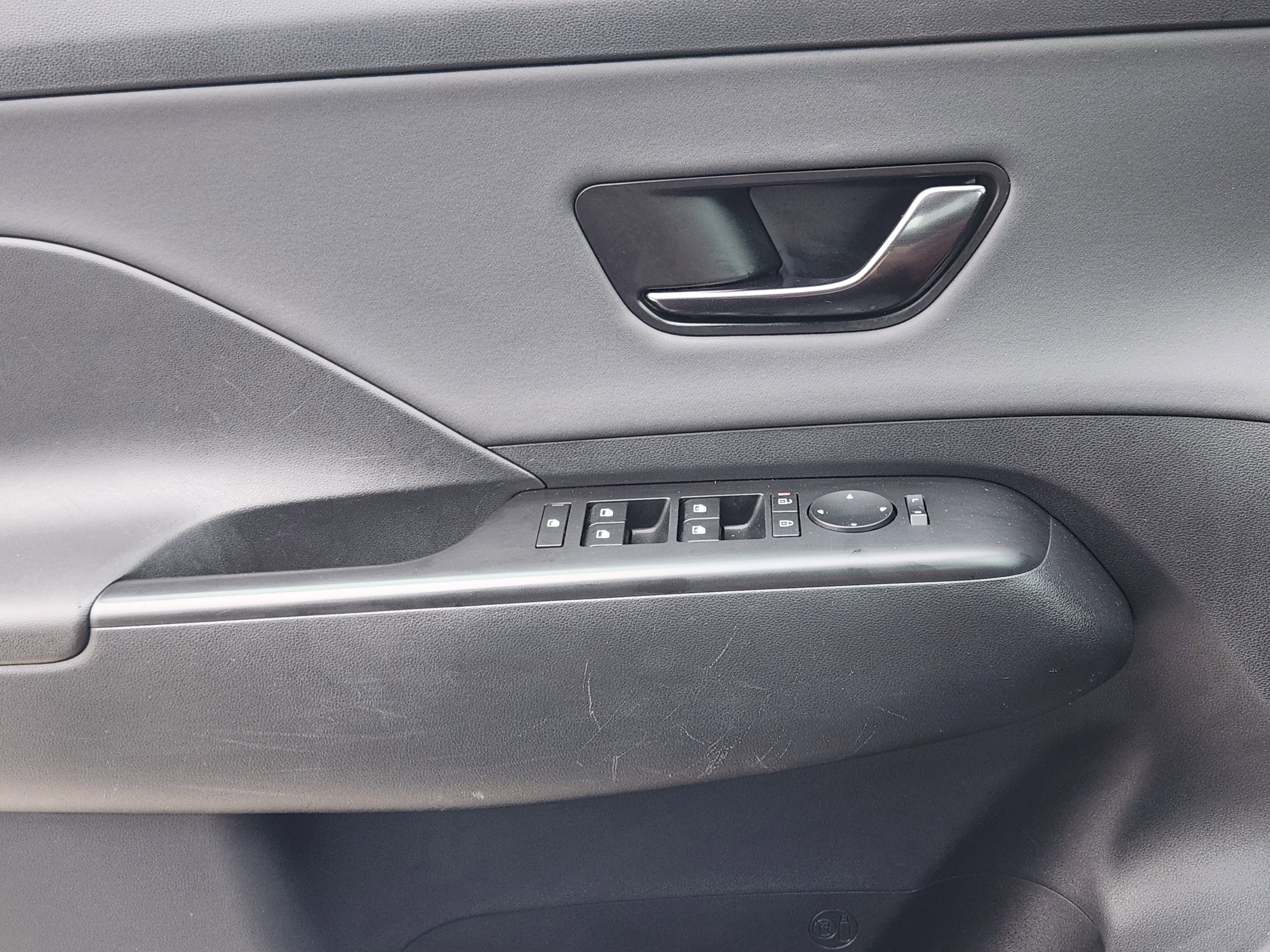 Used 2024 Hyundai Kona N Line image 24