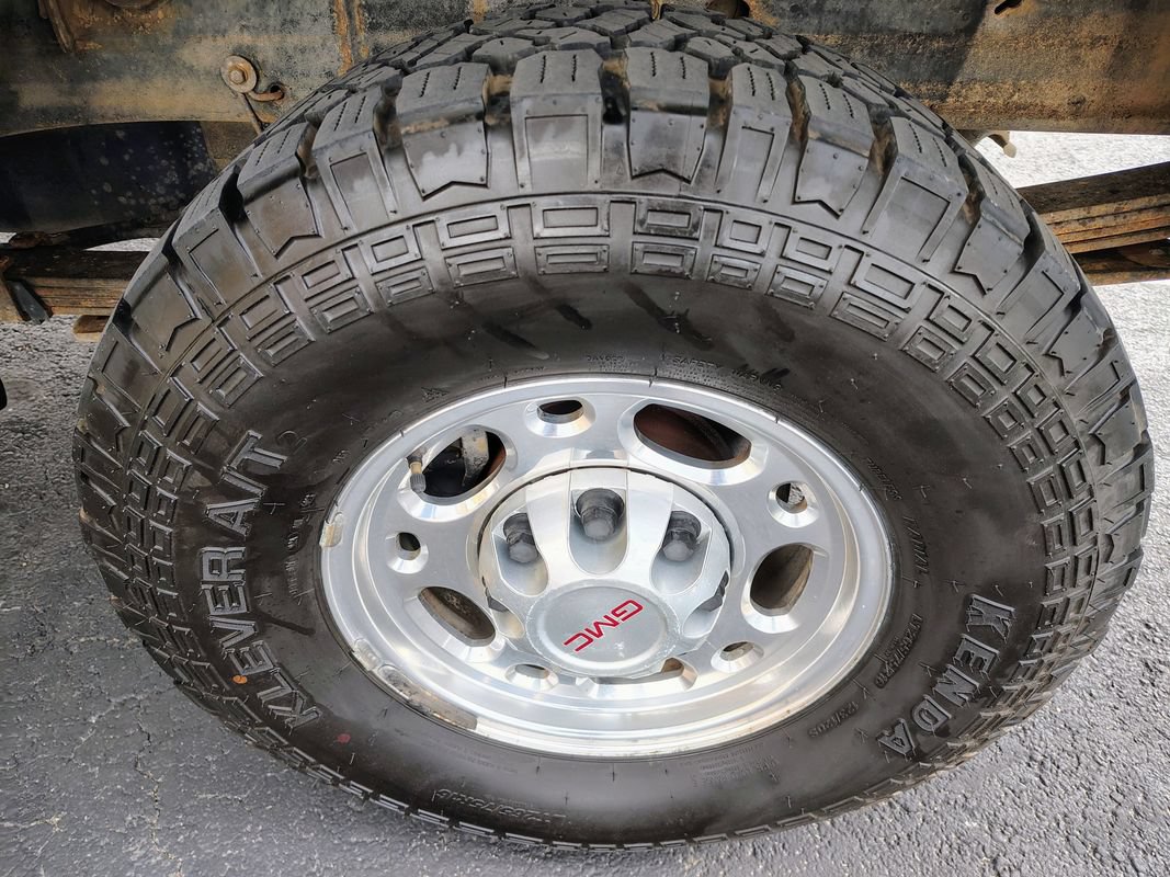 Used 2007 GMC Sierra 2500 W/T w/ Heavy-Duty Power Package AWD/4WD image 25