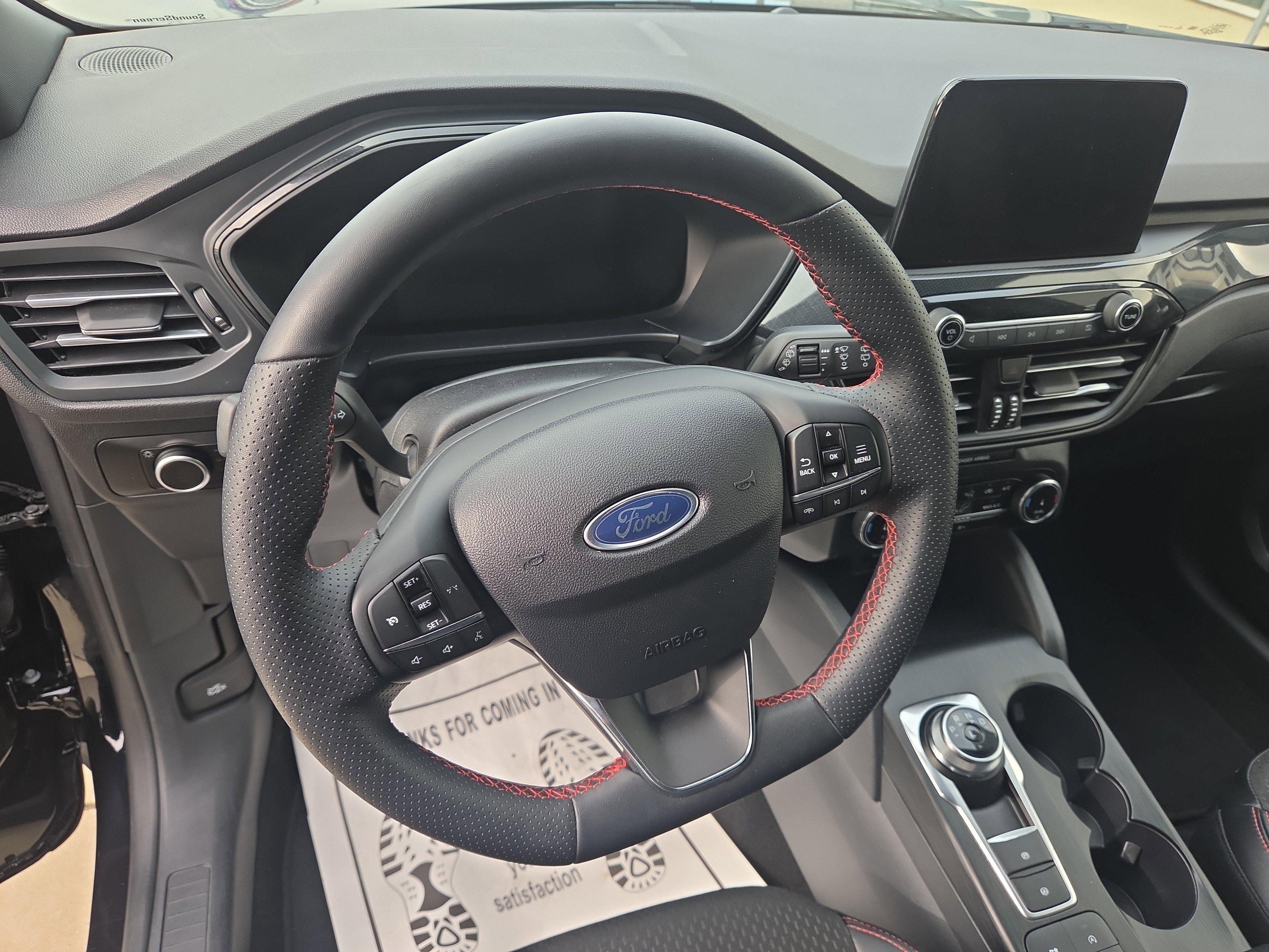 Used 2025 Ford Escape ST-Line image 16