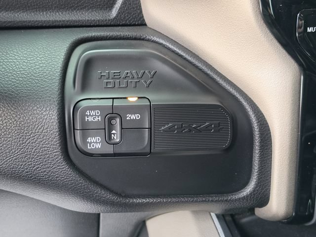 Certified 2024 RAM 3500 Laramie AWD/4WD image 32