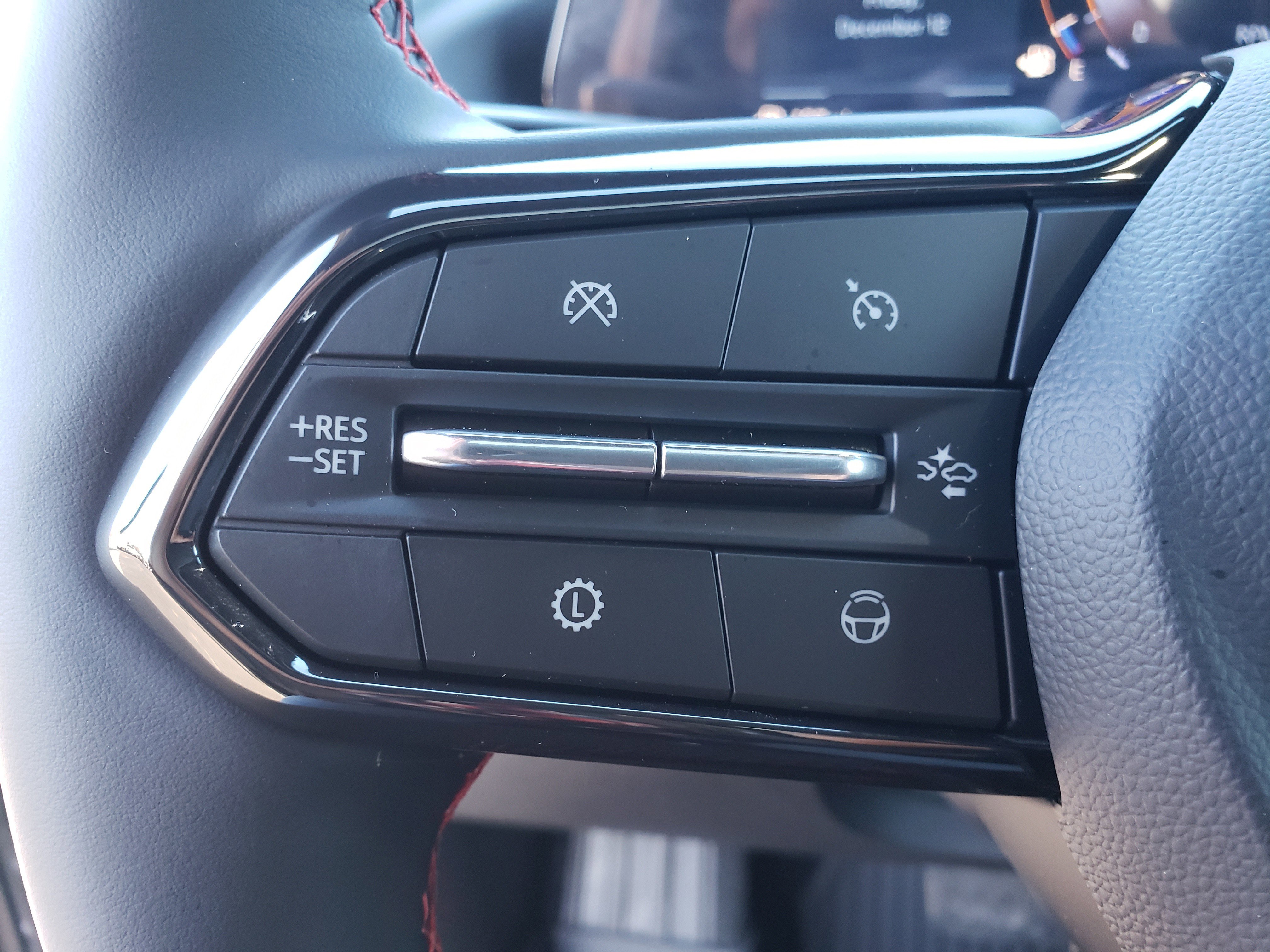 New 2026 Chevrolet Traverse RS w/ LPO, Floor Liner Package image 16