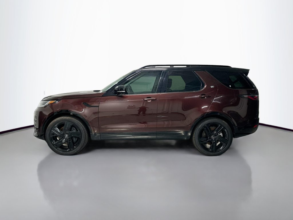 Used 2026 Land Rover Discovery Limited Edition AWD/4WD image 2