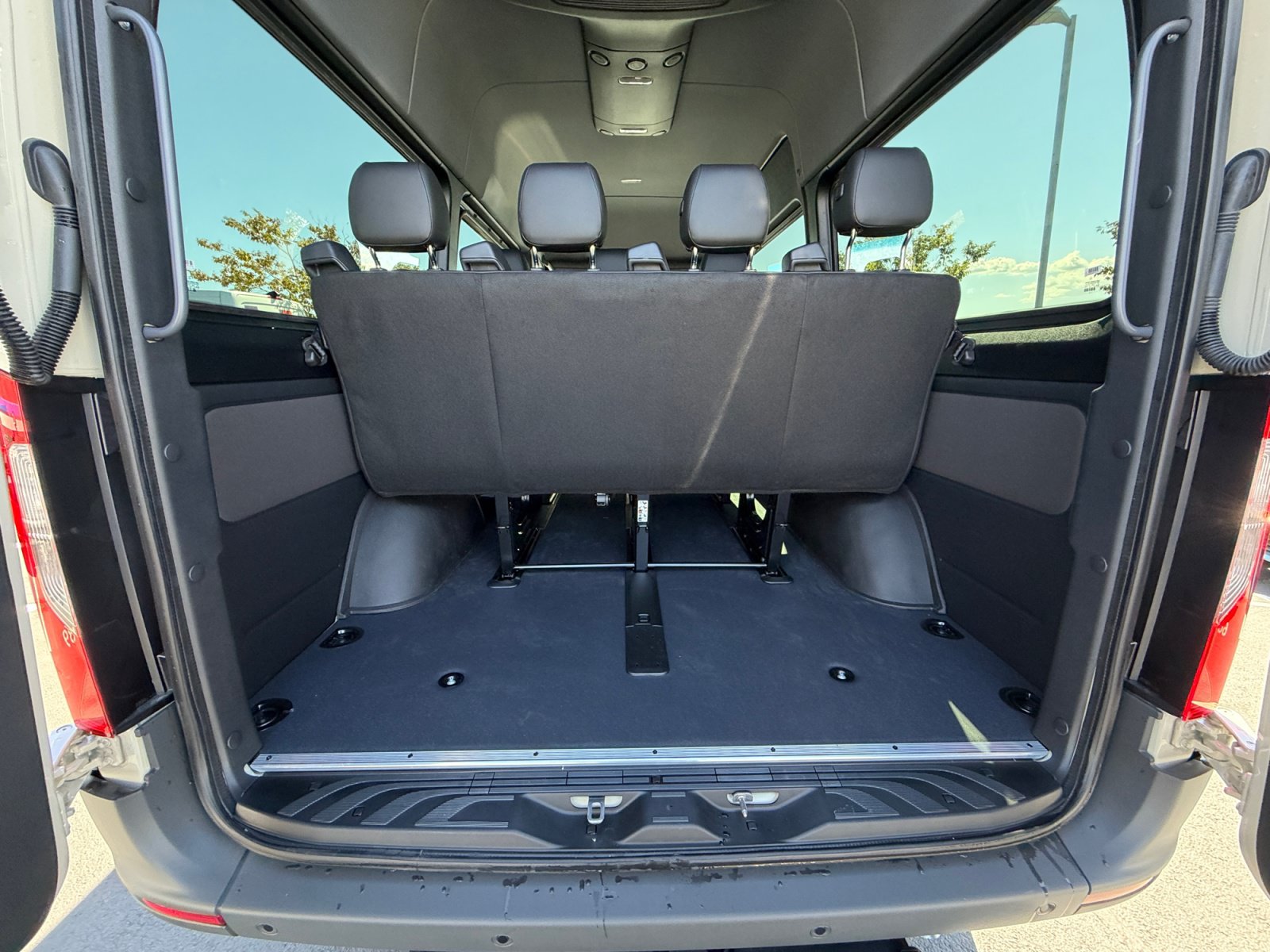 New 2026 Mercedes-Benz Sprinter 2500 image 30
