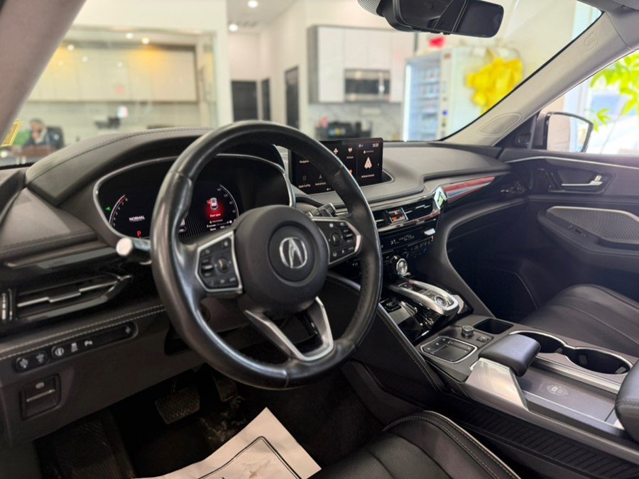 Used 2023 Acura MDX SH-AWD w/ Advance Package image 10