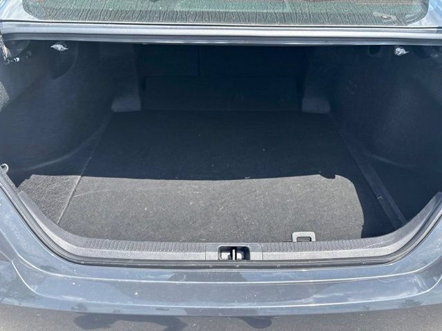 Used 2025 Toyota Camry SE FWD image 12