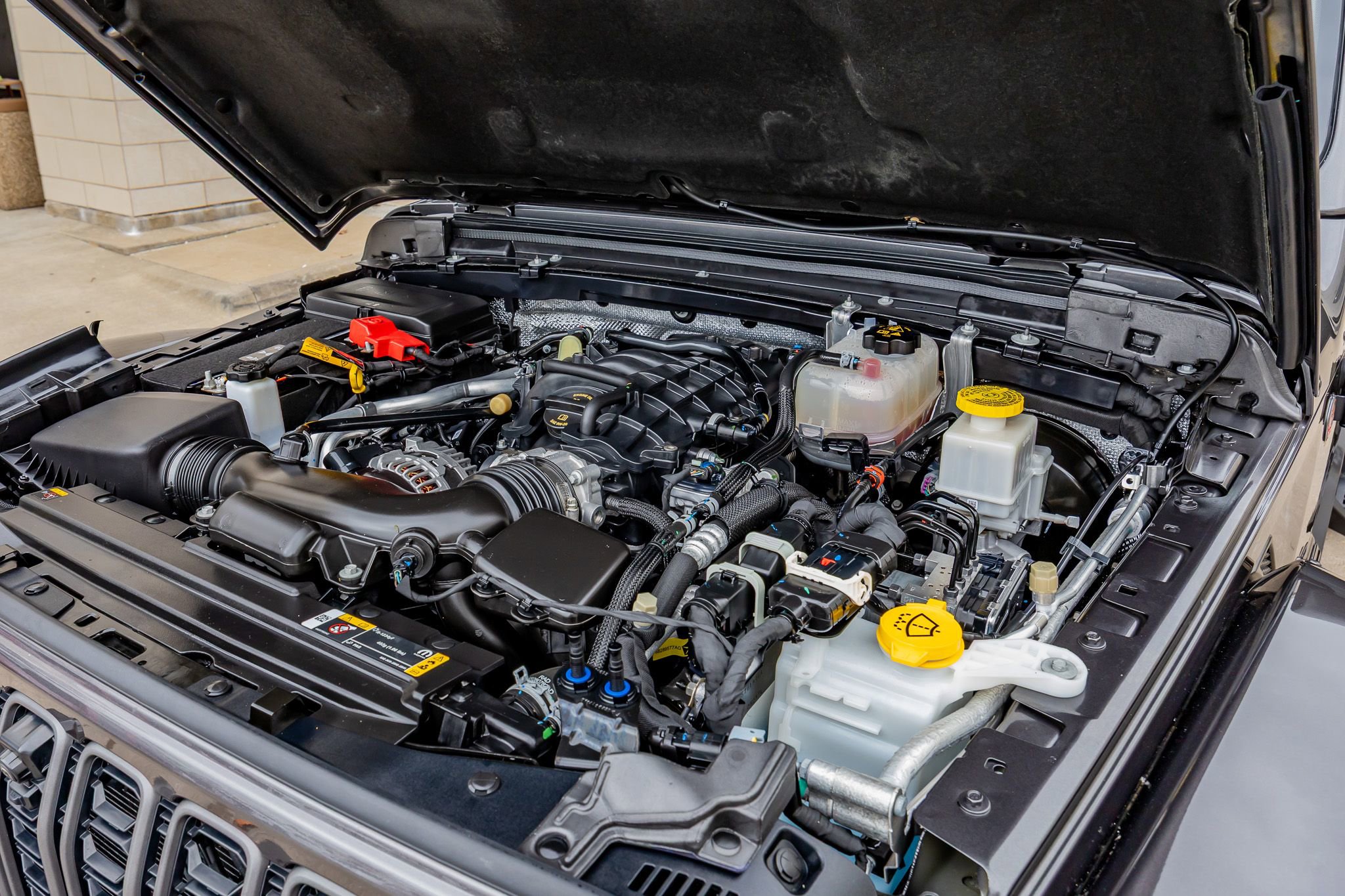 Used 2024 Jeep Gladiator Rubicon AWD/4WD image 40