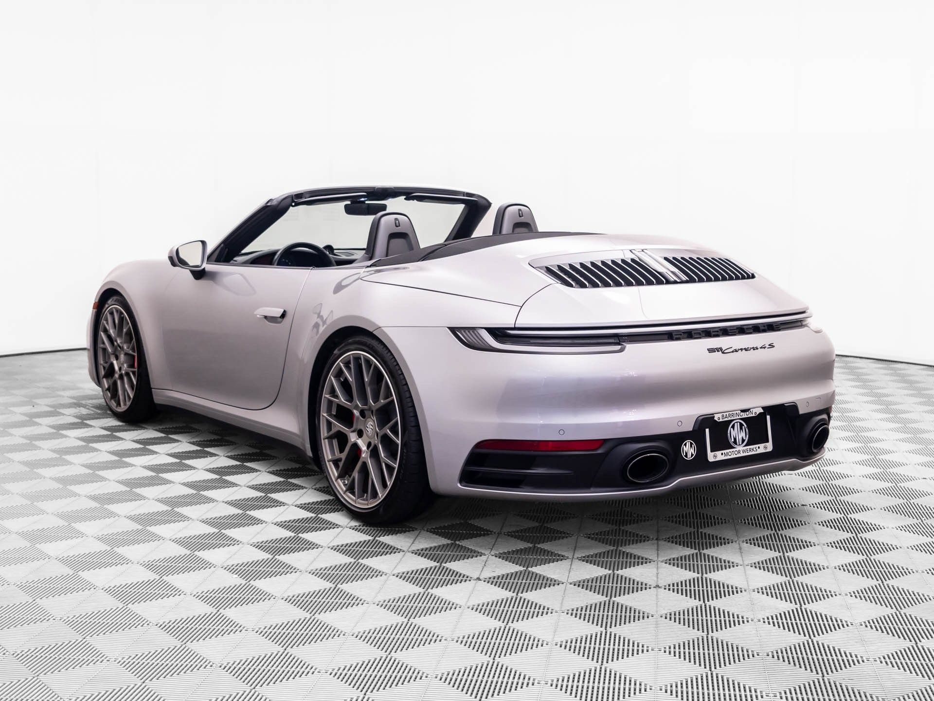 Used 2022 Porsche 911 Carrera 4S AWD/4WD image 3