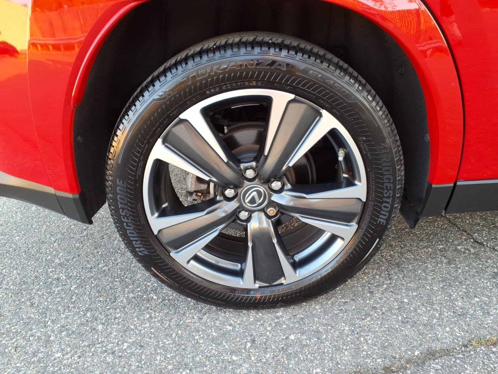 Used 2023 Lexus UX 250h AWD w/ Accessory Package (Z2) image 11