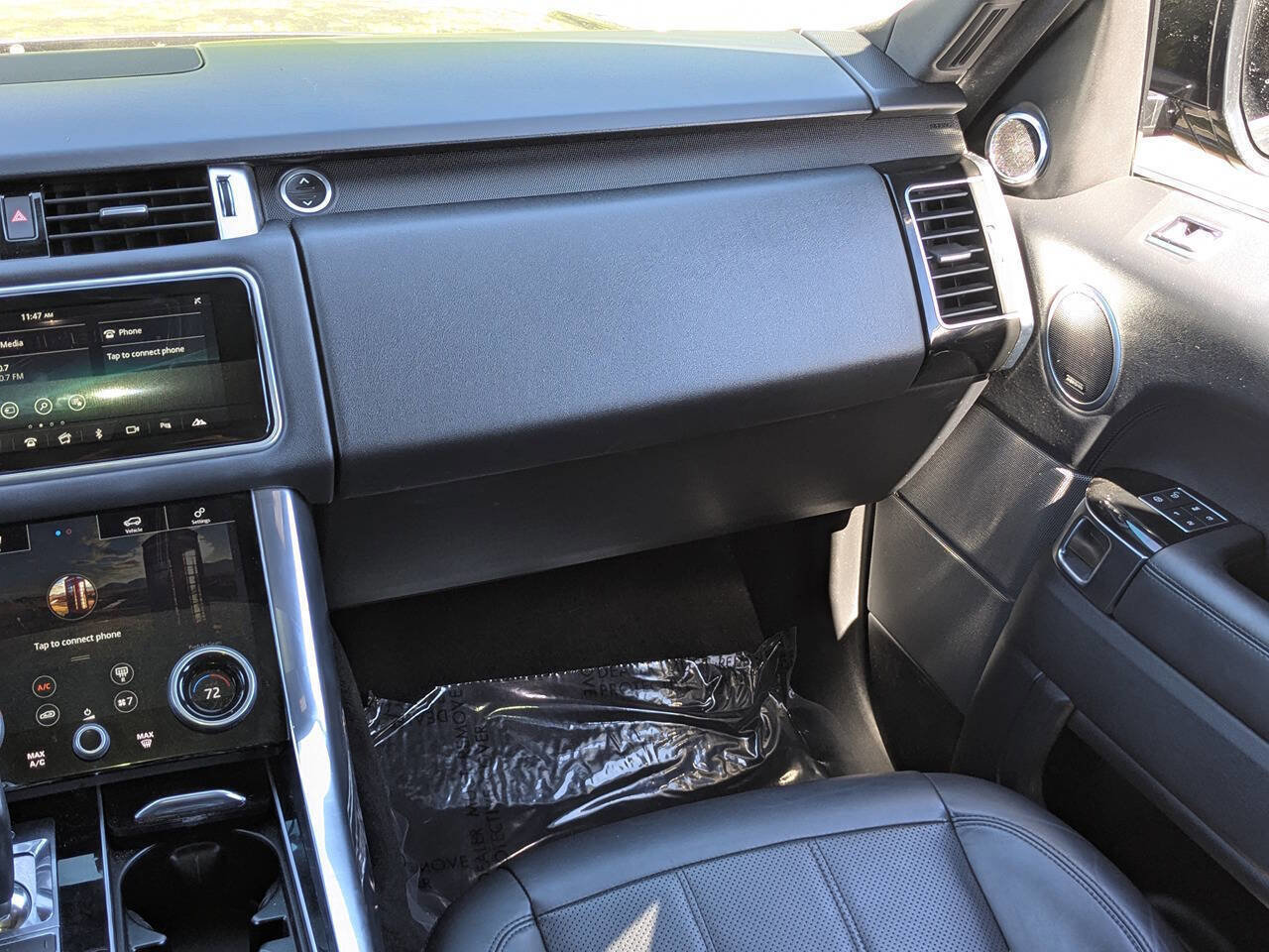 Used 2020 Land Rover Range Rover Sport HSE image 16