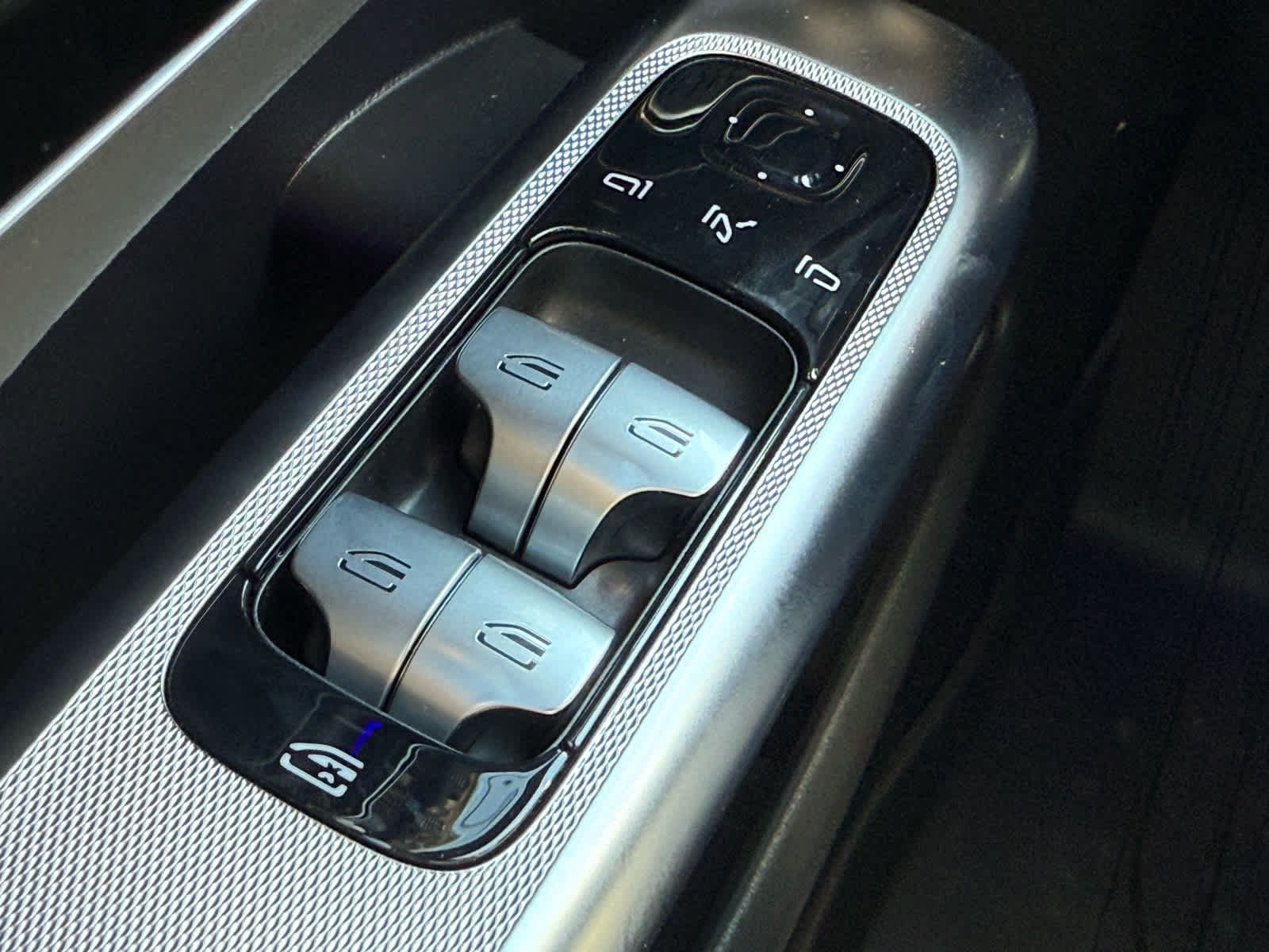 Certified 2026 Mercedes-Benz GLC 43 AMG 4MATIC image 22