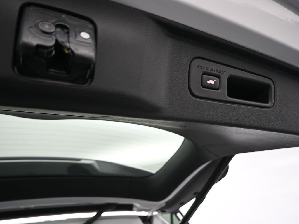 Certified 2024 Honda Pilot EX-L image 31