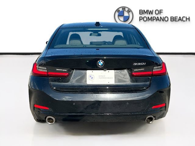 Used 2023 BMW 330i Sedan w/ Driving Assistance Package image 6