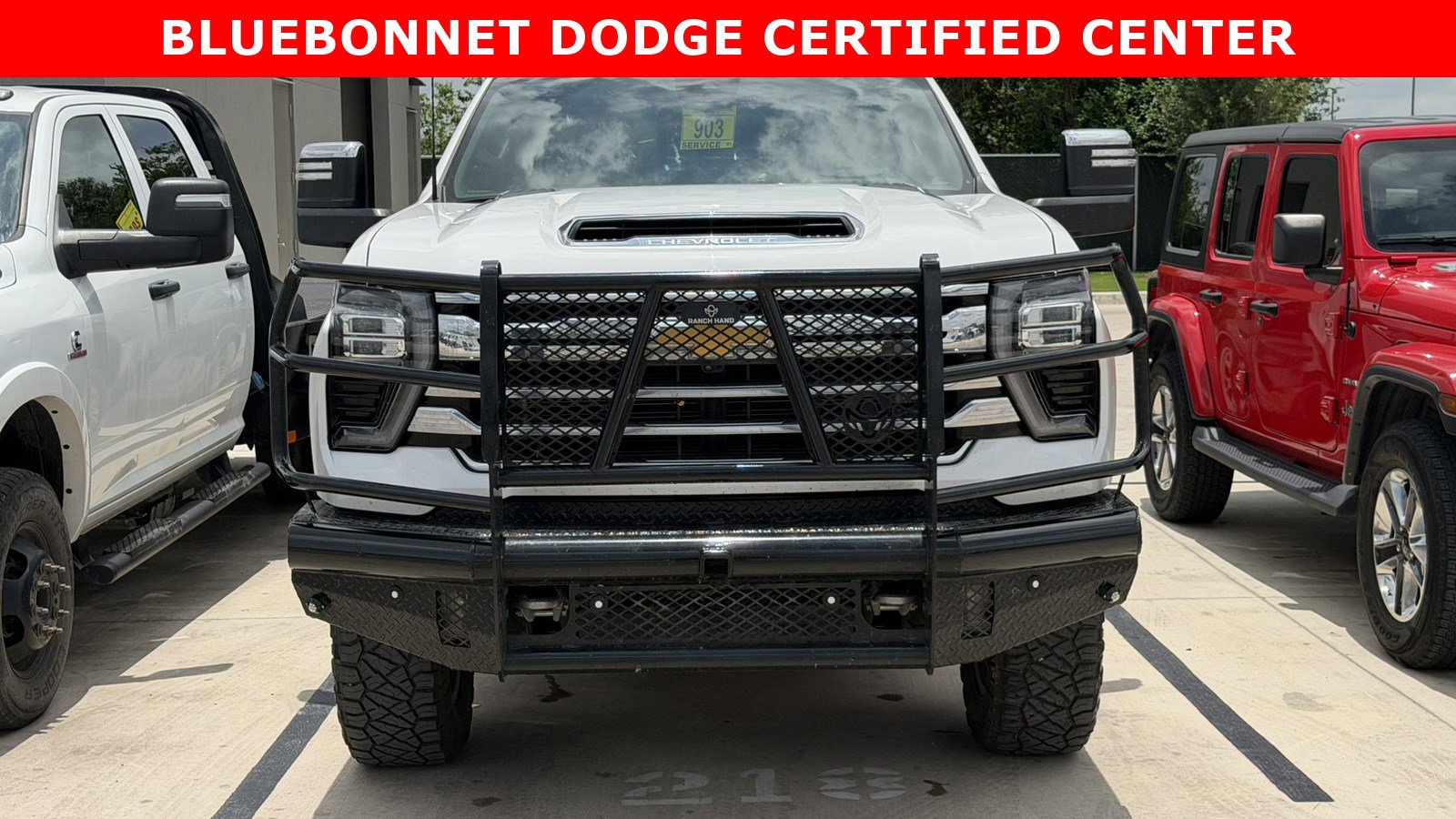 Used 2025 Chevrolet Silverado 2500 High Country w/ High Country Premium Package AWD/4WD image 12