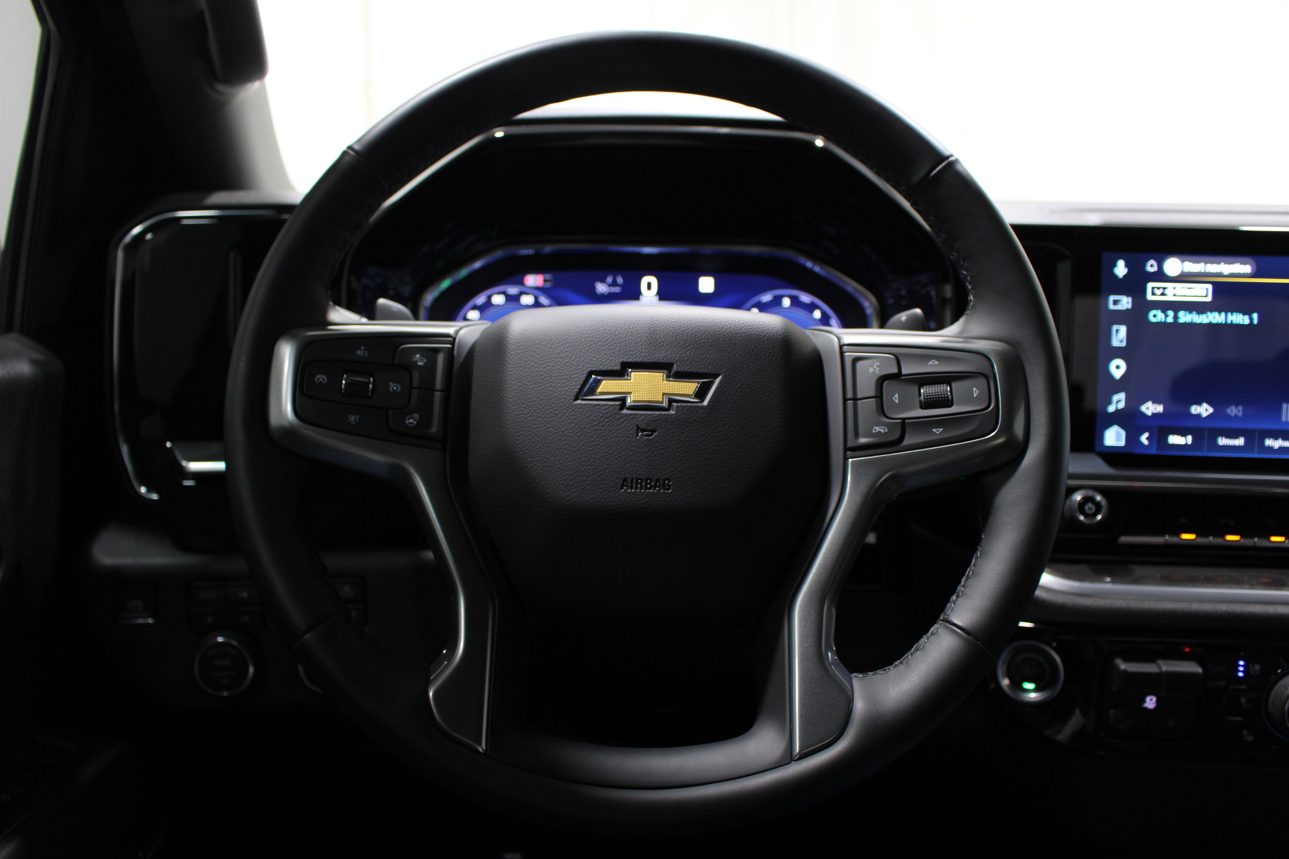 Used 2026 Chevrolet Silverado 1500 LTZ AWD/4WD image 11