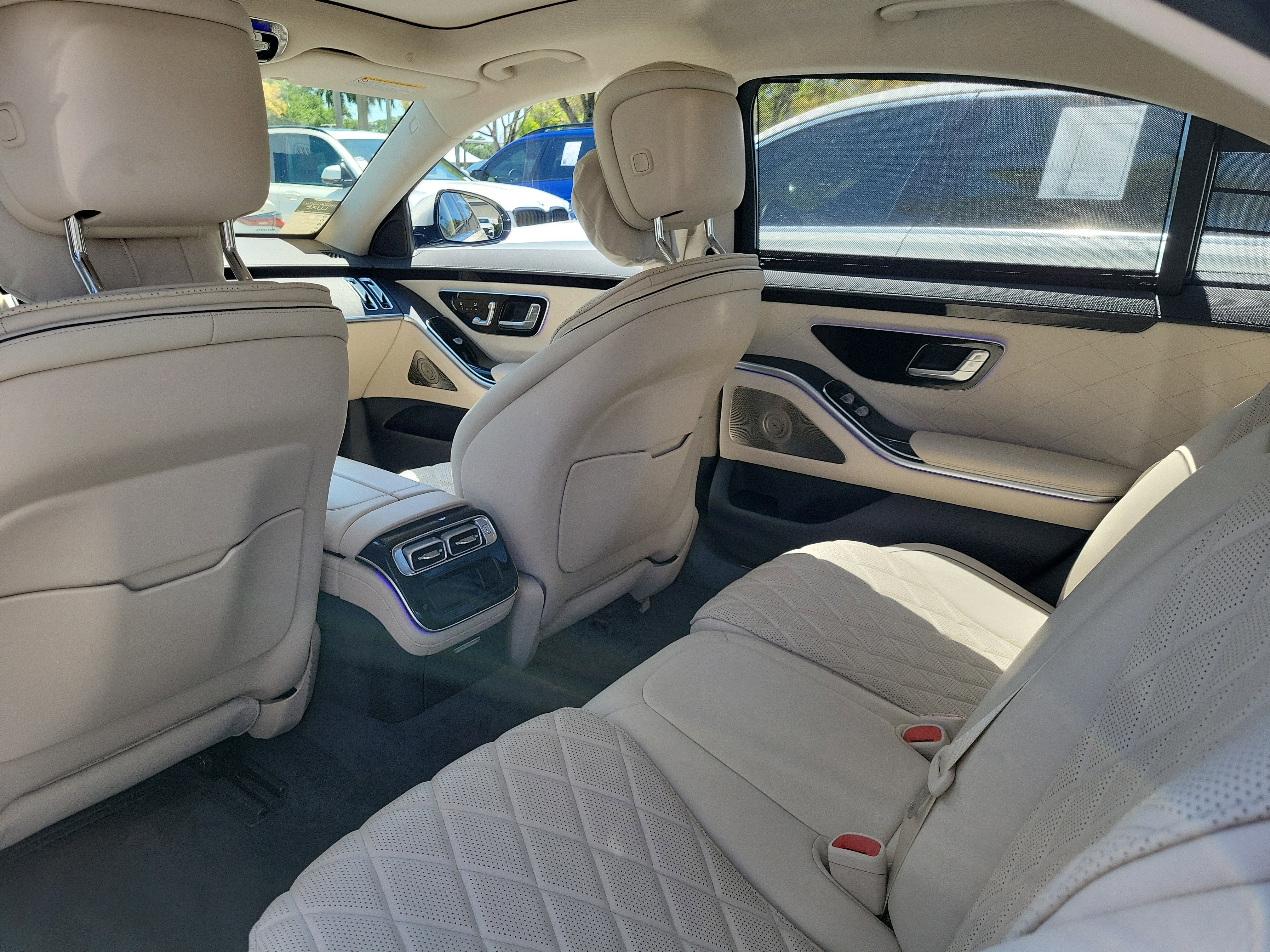 Used 2022 Mercedes-Benz S 500 4MATIC image 12