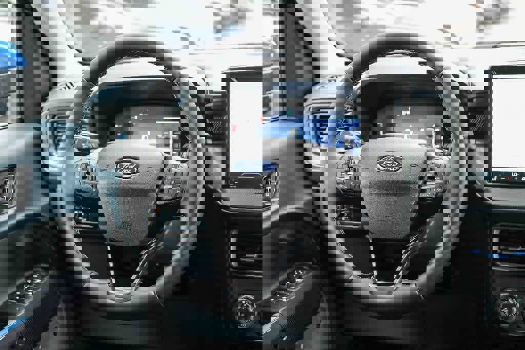 New 2026 Ford Maverick Lobo image 15