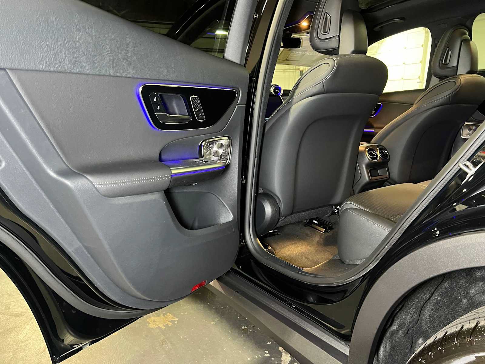 New 2027 Mercedes-Benz GLC 300 4MATIC image 18