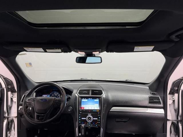 Used 2019 Ford Explorer Sport w/ Equipment Group 401A AWD/4WD image 32