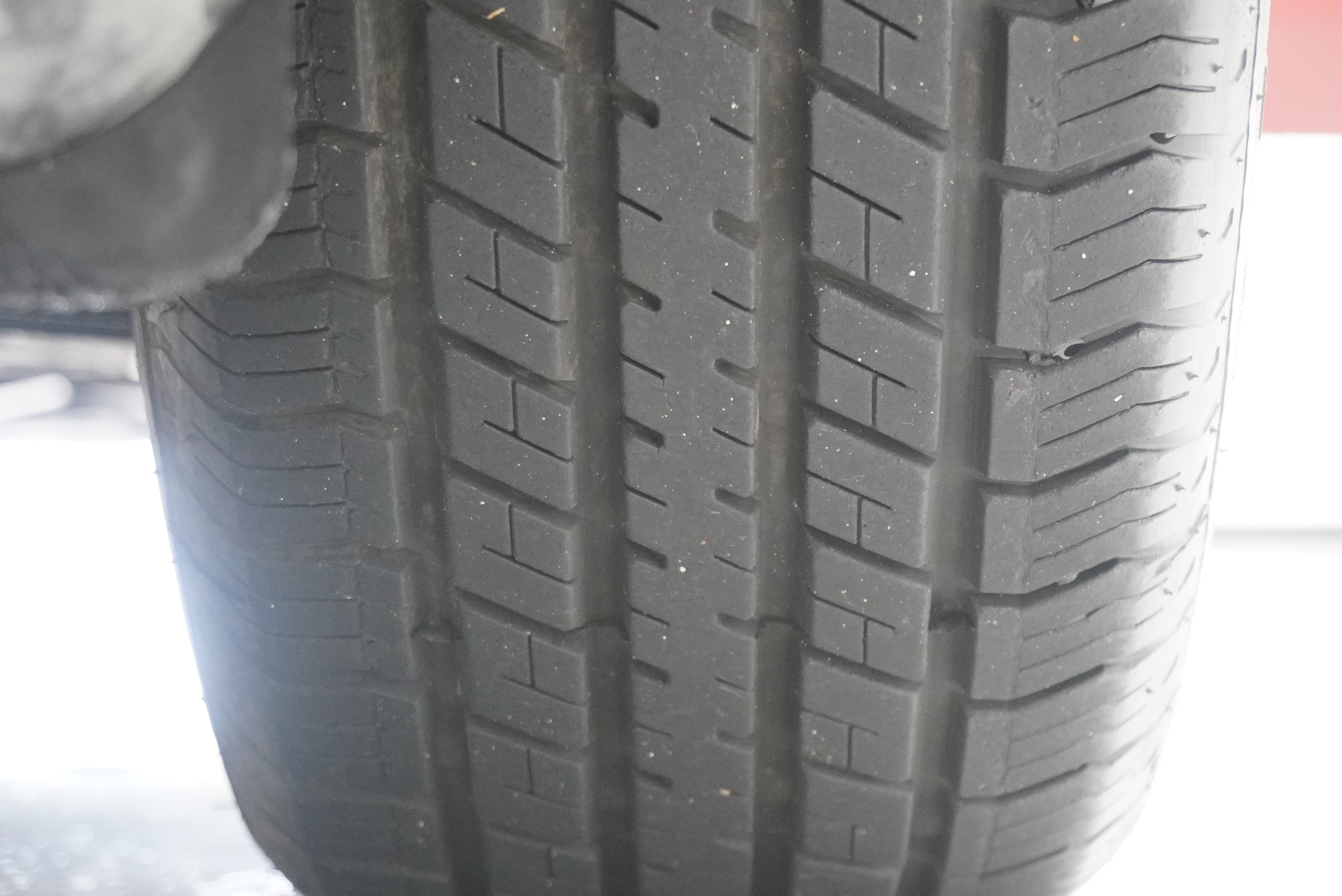 Used 2010 Chrysler Sebring Touring FWD image 23