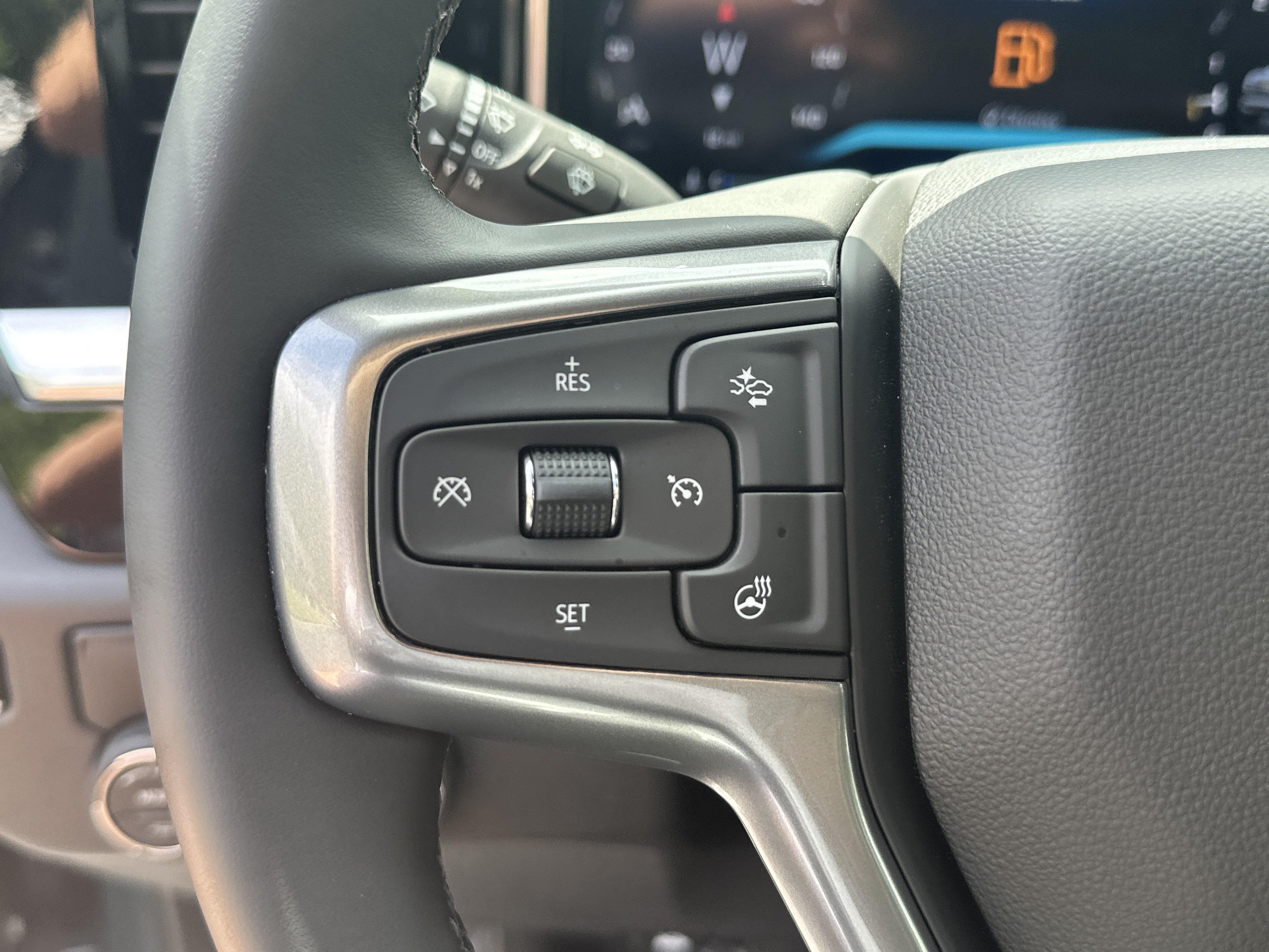 Certified 2026 Chevrolet Silverado 1500 LT RWD image 23