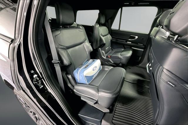New 2026 Ford Expedition Platinum AWD/4WD image 11