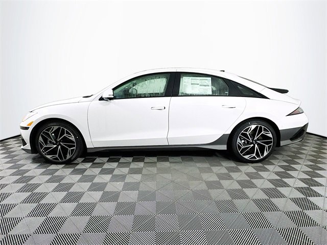 New 2025 Hyundai Ioniq 6 Limited image 3