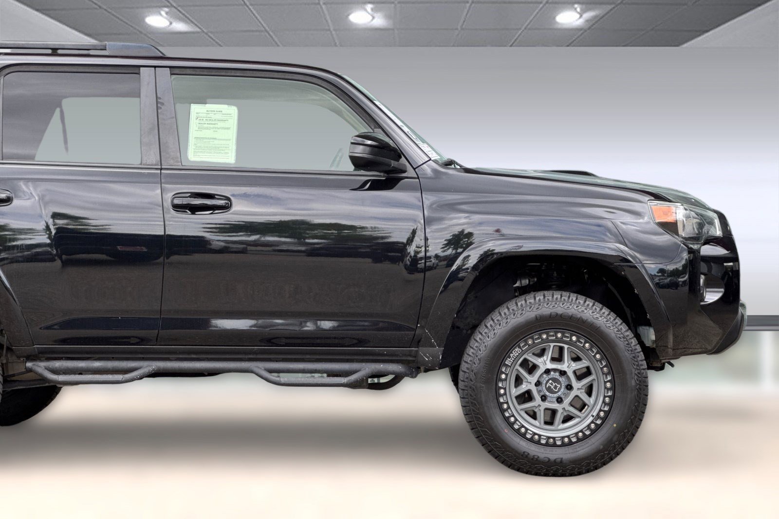 Used 2020 Toyota 4Runner TRD Off-Road AWD/4WD image 33