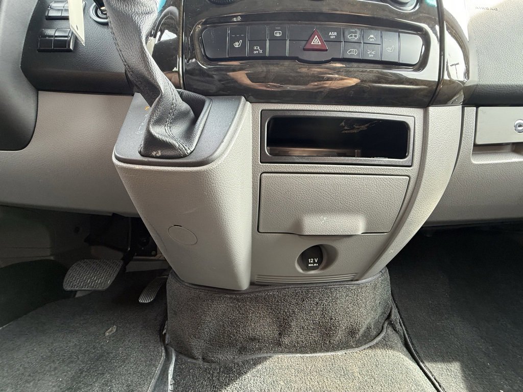 Used 2016 Mercedes-Benz Sprinter 3500 image 26