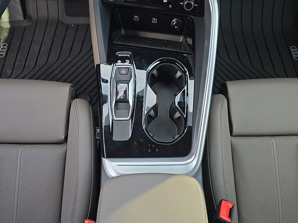 New 2025 Audi Q5 Premium Plus image 26