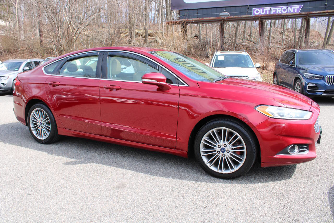 Used 2014 Ford Fusion SE w/ Equipment Group 202A image 5