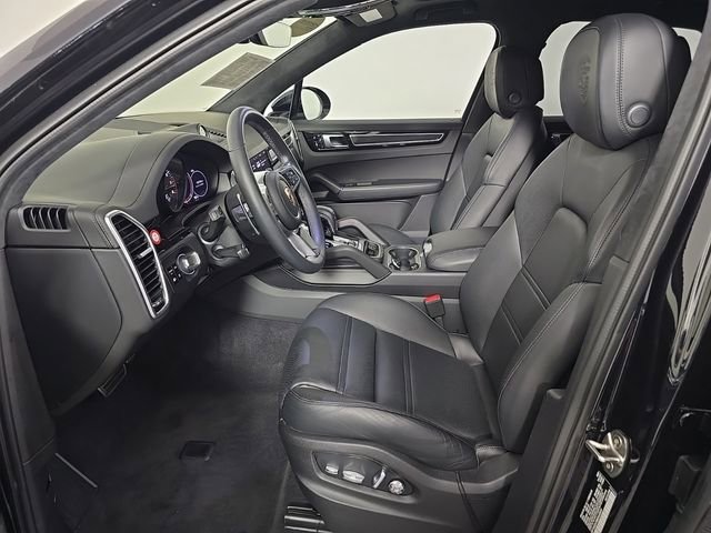 Certified 2021 Porsche Cayenne GTS AWD/4WD image 5