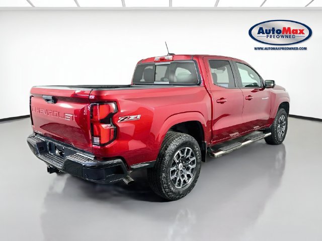 Used 2023 Chevrolet Colorado Z71 w/ Z71 Convenience Package 2 AWD/4WD image 2
