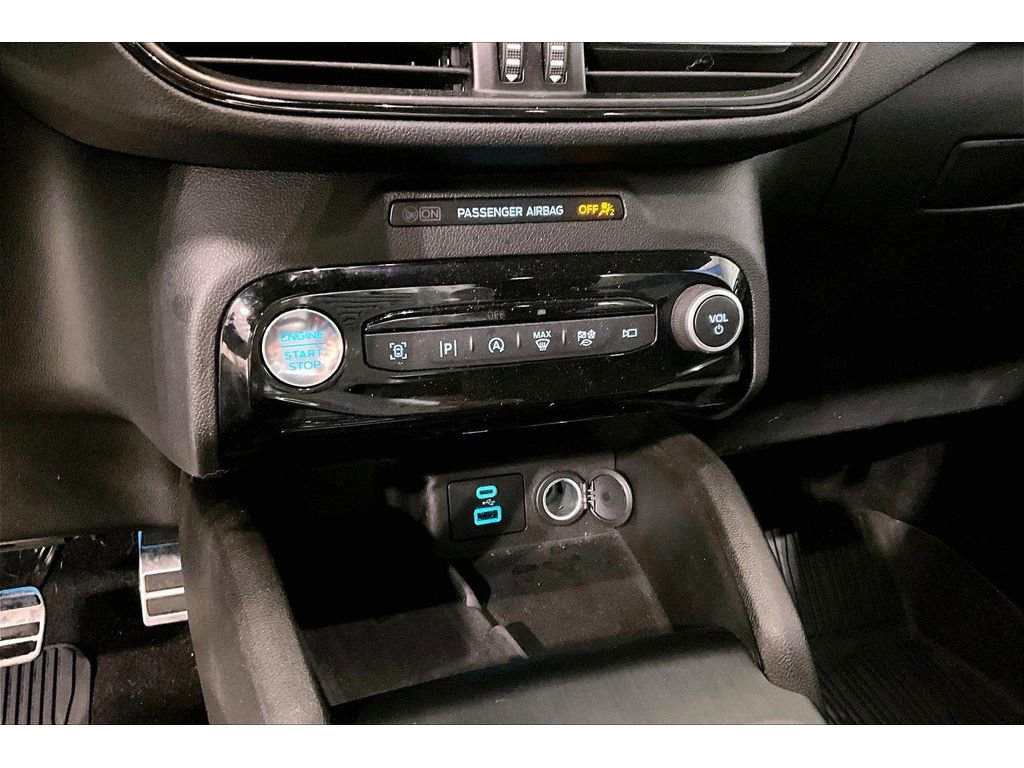 Used 2023 Ford Escape ST-Line Elite image 33