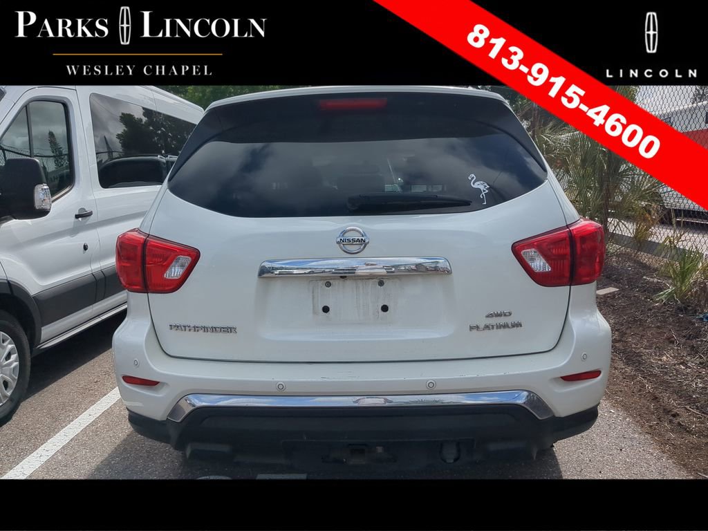 Used 2020 Nissan Pathfinder Platinum image 8